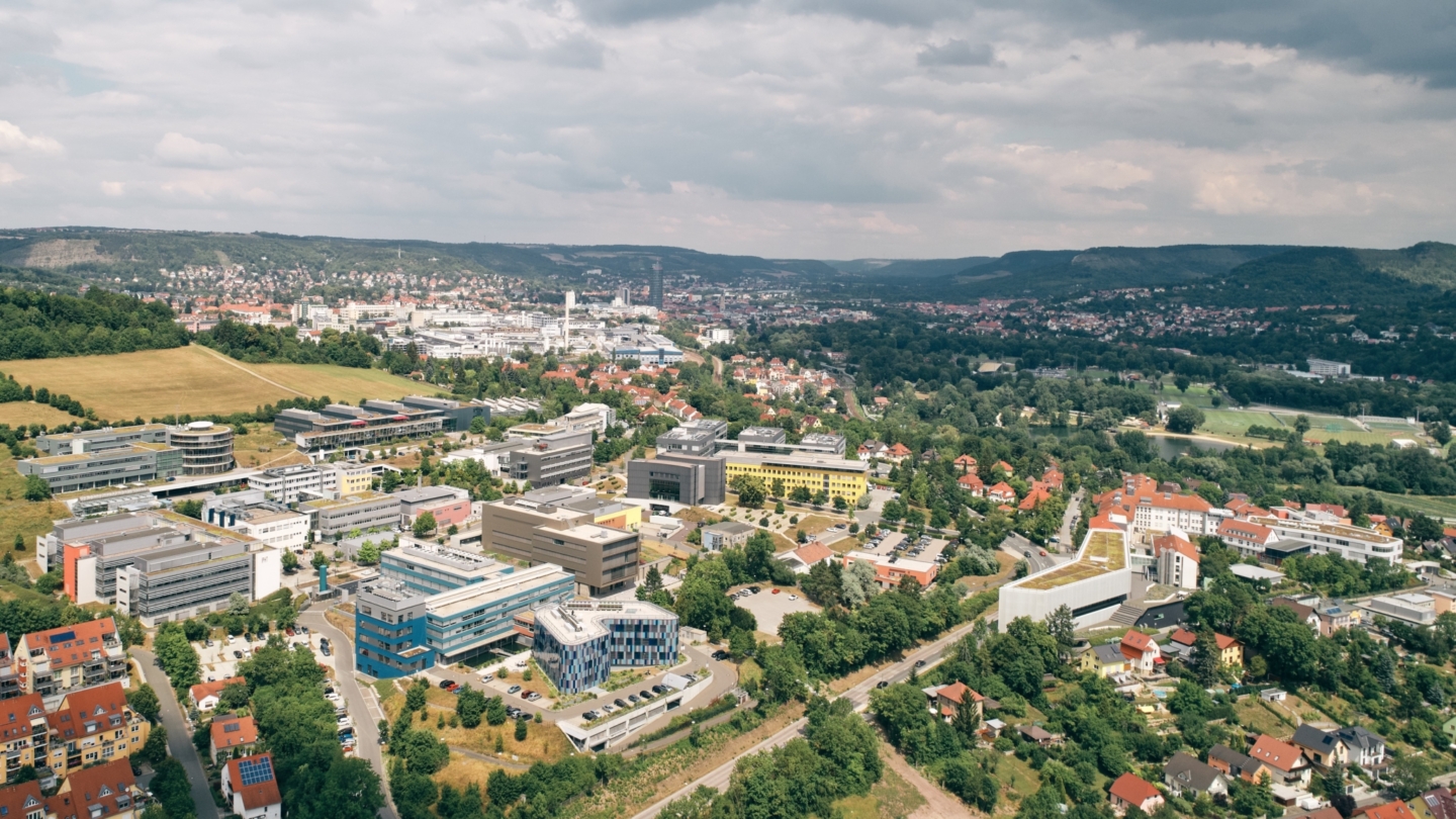 Luftaufnahme des Wissenschaftscampus Beutenberg © TIP Jena GmbH, Foto: Tino Sieland